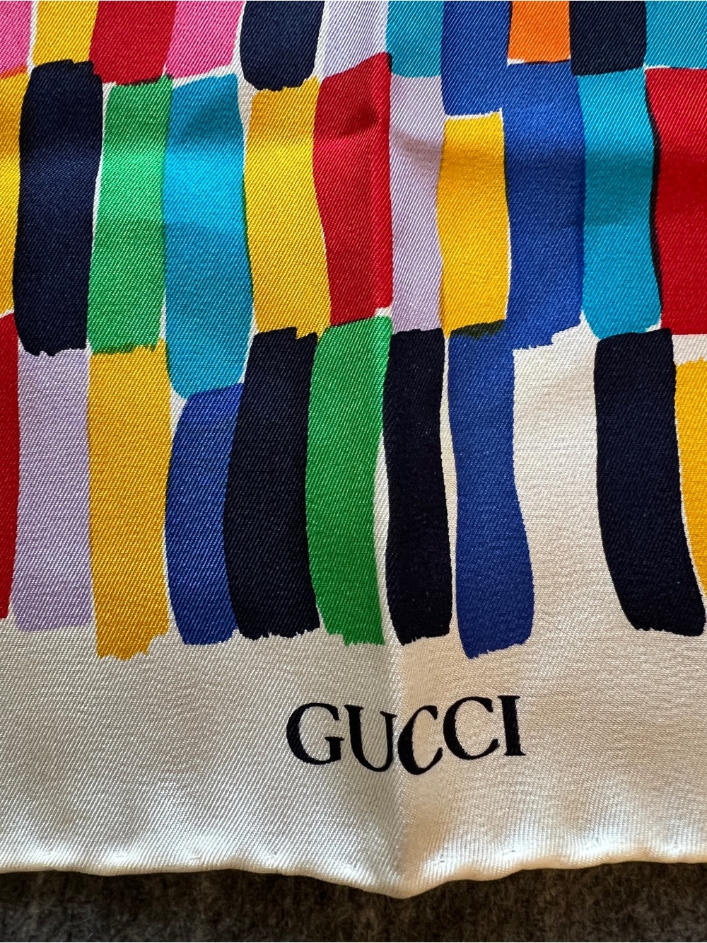 Gucci silk scarf. Bandanna size